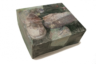 Ilse Gabbert, Shoebox Object #12, handmade daphne paper, acrylic, wax